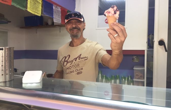 Kuranda Original Rainforest Market - Homemade Kuranda Ice Cream